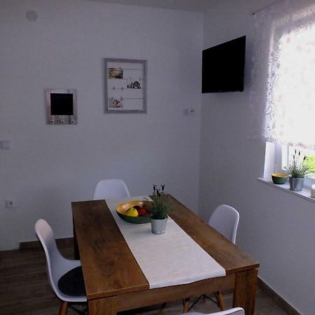 Apartmani Berno Starigrad Paklenica Dış mekan fotoğraf