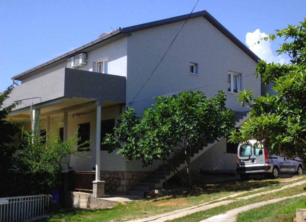Apartmani Berno Starigrad Paklenica Dış mekan fotoğraf