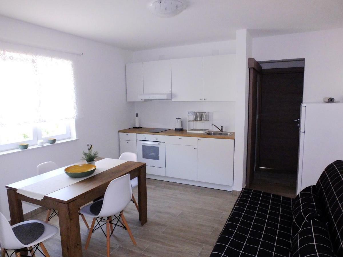 Apartmani Berno Starigrad Paklenica Dış mekan fotoğraf