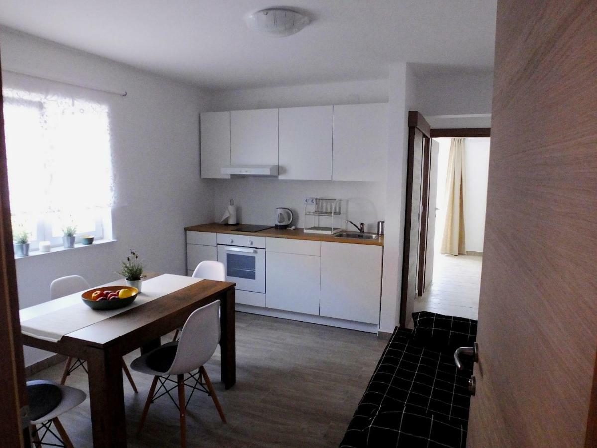 Apartmani Berno Starigrad Paklenica Dış mekan fotoğraf